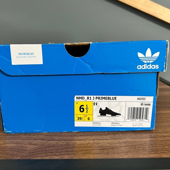 New Adidas Kids NMD_R1 J Primeblue Shoes Size: 6.5 Black/White - Picture 14 of 14